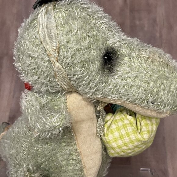 Vintage Antique Plush toy Dinosaur Gator Mr Snapsworth, OOAK toy handmade toy - Picture 13 of 16